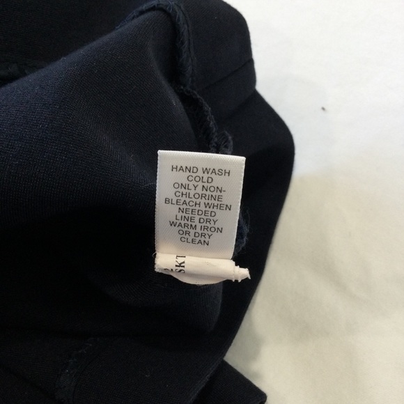 Banana Republic Mini Skirt - Picture 6 of 7